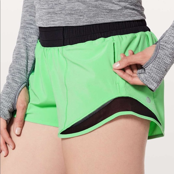 Lululemon hotty hot shorts - Picture 3 of 10